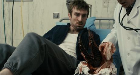 cine-year-district-9-04