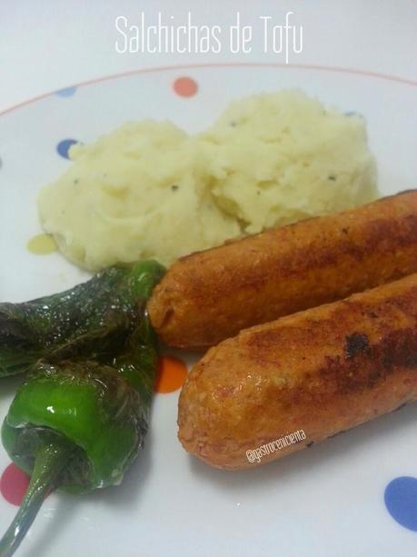 Salchichas Veganas Caseras de Tofu con Puré de Patatas