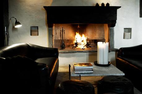 CASA BRAMASOLE ARQUITECTURA TOSCANA E INTERIOR RÚSTICO ESCANDINAVO EN UMBRÍA