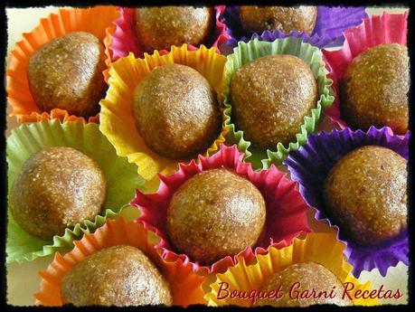 Bombones de dátiles, almendras y avena