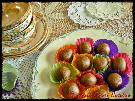 Bombones de dátiles, almendras y avena