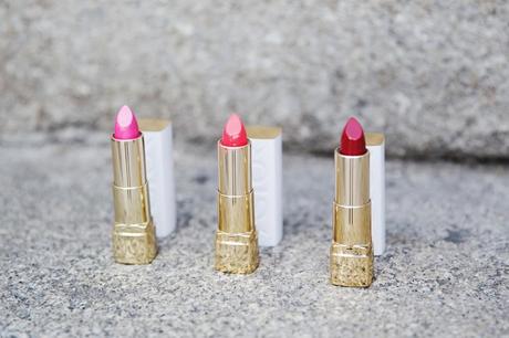 Blue_Shirt-Levis-AStor_Lipstick-Silver_Sandals-Antik_Batik-Street_Style-Outfit-4012