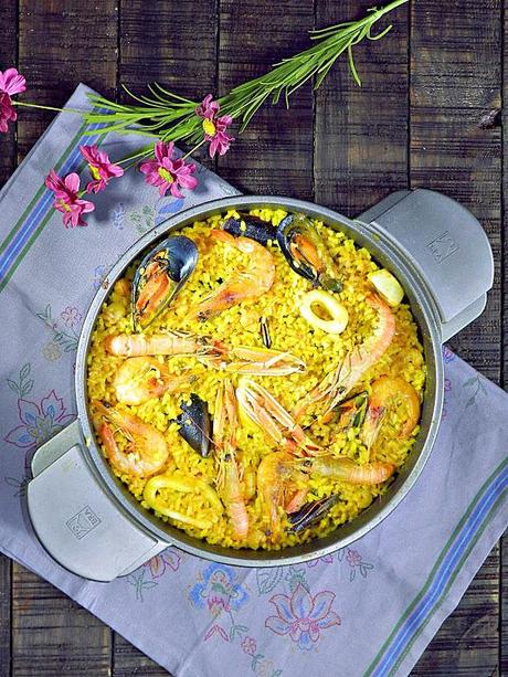 Paella marinera