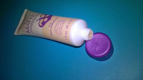 Base Rimmel London Stay Matte - Perfecta Para Pieles Muy Grasas