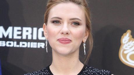 Lucy Lleva La delantera En Taquilla a Hércules scarlett_johansson