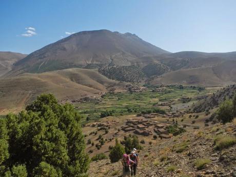 De Zawyat Oulmzi a R'bat. Ruta por el altas medio marroquí