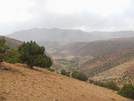 De Zawyat Oulmzi a R'bat. Ruta por el altas medio marroquí