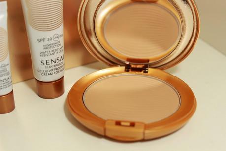 KANEBO Sensai Silky Bronze KANEBO Sensai Silky Bronze