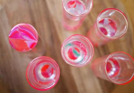 Diy | Decora vasos con esmaltes de uñas de colores