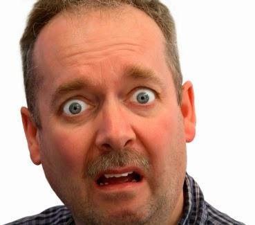 Arqueólogos VS Paleontólogos