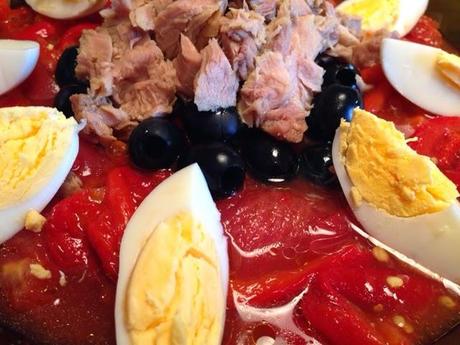 Ensalada de pimientos y tomates asados