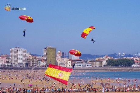 Gijón y su esplendido   Festival  Aereo