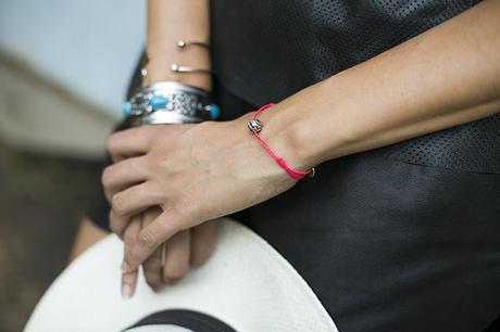 OUTFITS, anine bing, leather, black perforated top, mentirosas, fernando clark, bohochic hats, 4 contra 1 eyewear, dime que me quieres, laf, playmobil, and other stories, birkenstock arizona, asks, cristina blanco, guia de estilo, guiadeestilo, spanish fashion blog, fashion from spain, 