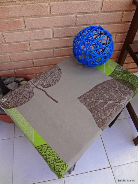 Banqueta y guirnalda para la terraza