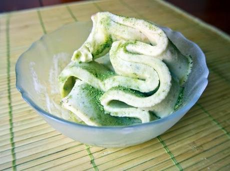 Yonanas! Helado sano con plátano, frutas... ¡y sin lácteos! Yonanas! Helado sano con plátano, frutas... ¡y sin lácteos!