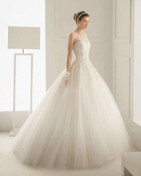 Rosa Clará presenta la nueva colección 2015