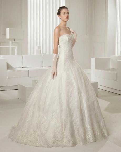 Rosa Clará presenta la nueva colección 2015