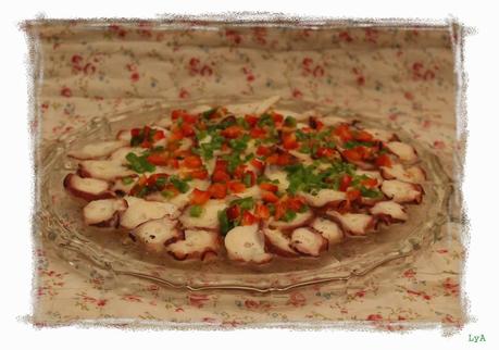 Carpaccio de pulpo con vinagreta de lima y jengibre