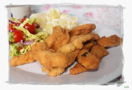 Comida para salir de excursión... tortilla de patata y pollo empanado... para Cocina Typical Spanish
