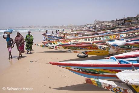 http://www.diariosdeunfotografodeviajes.com/2014/06/dakar-senegal-la-puerta-atlantica-del.html