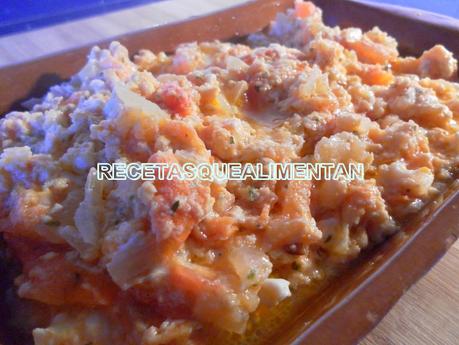 HUEVOS Y TOMATES REVUELTOS