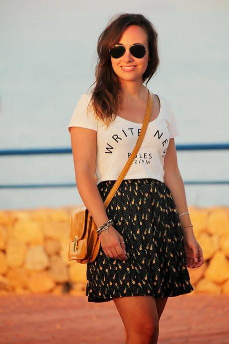 Crop Top + Falda de piñitas...