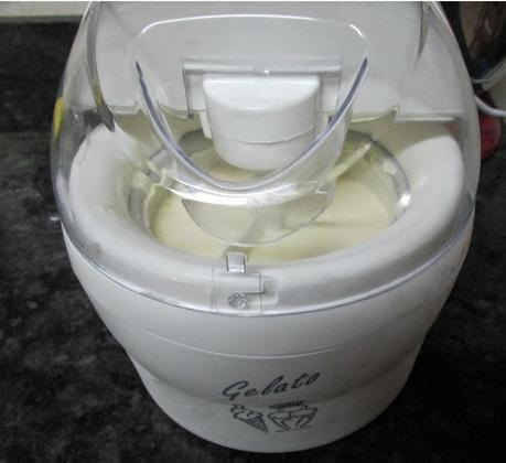 HELADO  TUTI  FRUTI