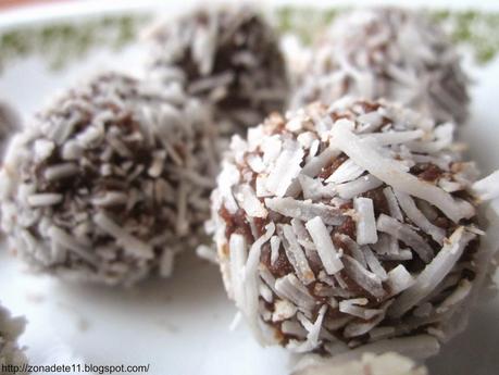 Trufas de Chocolate, Coco & Almendras