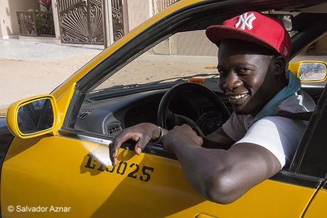 Press Trip / Senegal http://www.diariosdeunfotografodeviajes.com/2014/06/sobre-los-transportes-en-senegal.html