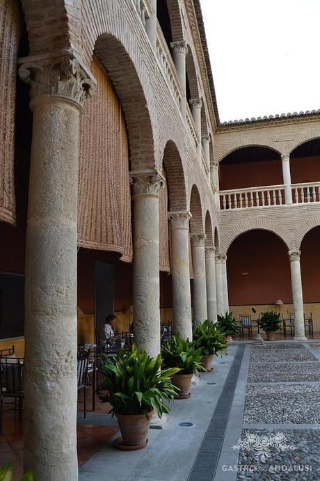 restaurante el claustro ac santa paula granada