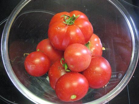 SALMOREJO CON PEPINO Y ESPÁRRAGOS