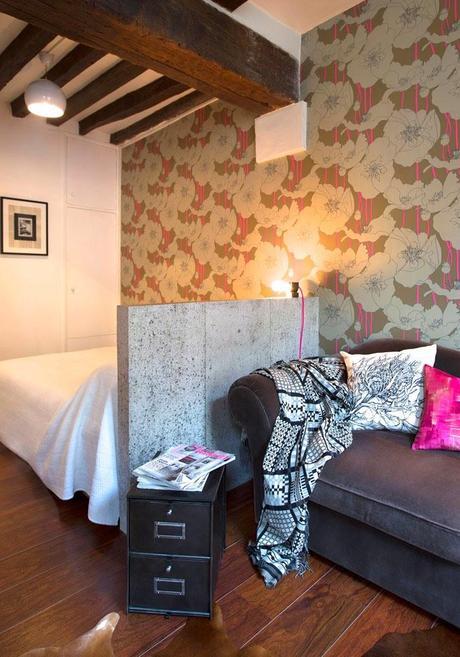 En París: Un apartamento de 30m2 decorado con piezas de mercadillo.