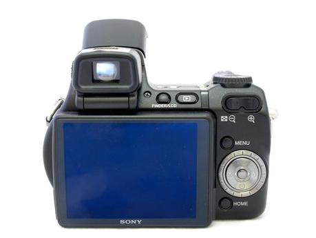 Sony Cyber-shot DSC-H9 2