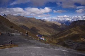 El col du Galibier, vía Col du Telegraphe. Paisaje majestuoso...y lunar