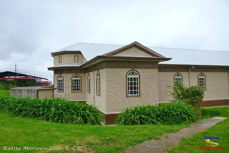 Iglesia de Laguna (Laguna de Zarcero, Alajuela)