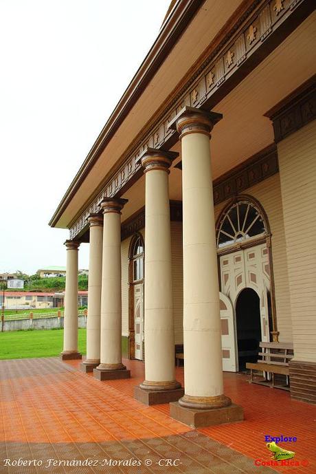 Iglesia de Laguna (Laguna de Zarcero, Alajuela)