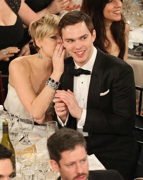 Jennifer-Lawrence-whispered-something-her-boyfriend-Nicholas-Hoult