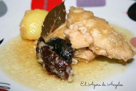 SOLOMILLOS DE POLLO AL LAUREL SOLOMILLOS DE POLLO AL LAUREL