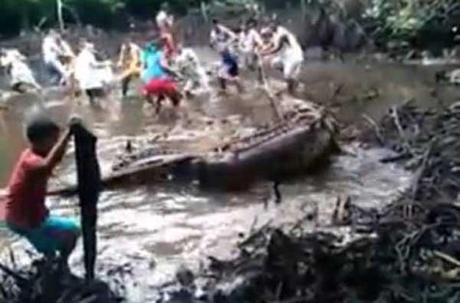 cocodrilo de agua salada capturado en Filipinas