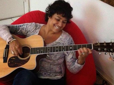 Gema Corredera – Derramando Luz