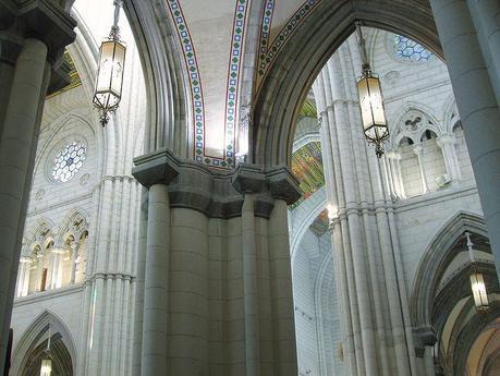 catedral-de-la-almudena-interior