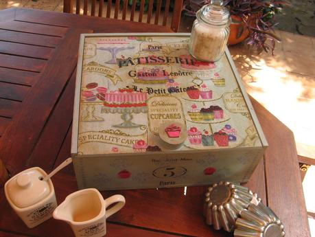 Chalky tono retro en una caja de vino