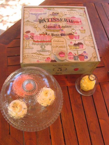 Chalky tono retro en una caja de vino