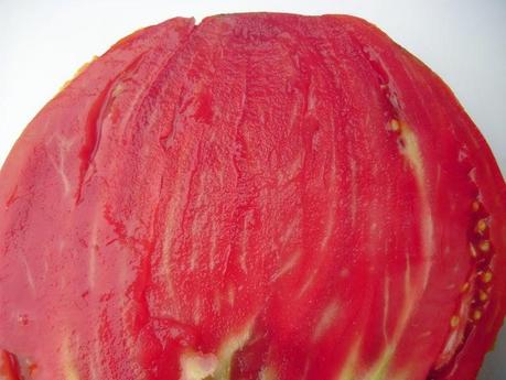 SUPERADO POR 2ª VEZ EN 2014, EL RECORD DE PESO DE UN TOMATE