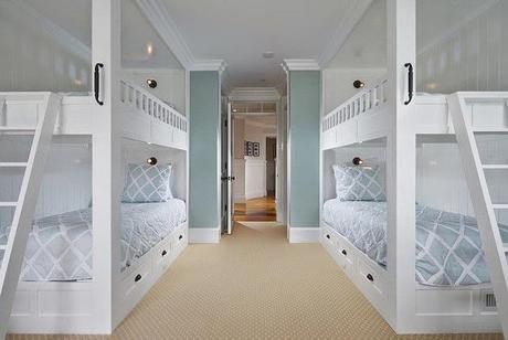 Dormitorios Rusticos con Multiples Camas  /  Rustic Bedrooms with Multiple Beds