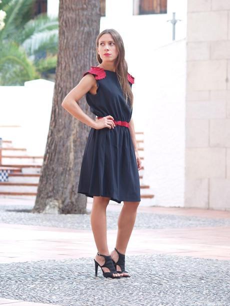 II RED ROSE BY ANTIA FERREIRO