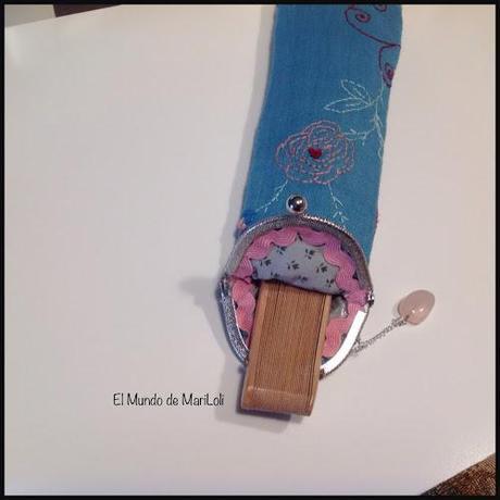 Bolso de crochet y funda para abanico.