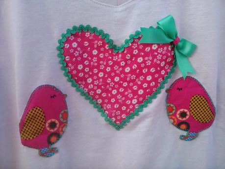 CAMISETA DECORADA POLLITOS