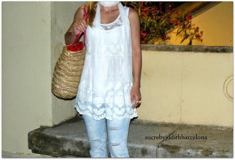 WALK IN BARCELONA WALK IN BARCELONA