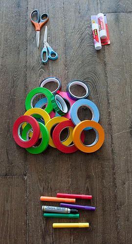 Cómo hacer un castillo de cartón Materials_Vert